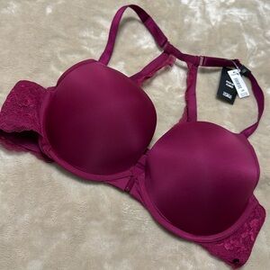 Torrid Push Up Plunge Bra NWT! Pretty wine/burgundy color.